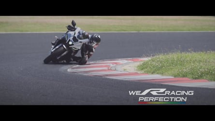 Yamaha’s YZF-R15M Is So Loaded With Tech, Makes Bigger Siblings Look Bad